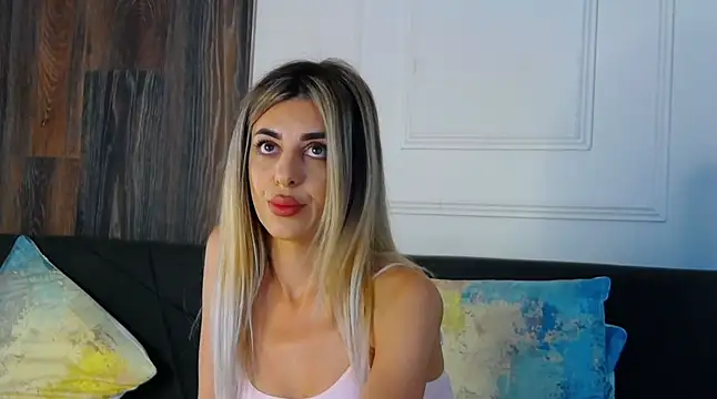IvyLustt webcam