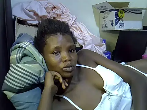 cute_aliyah webcam