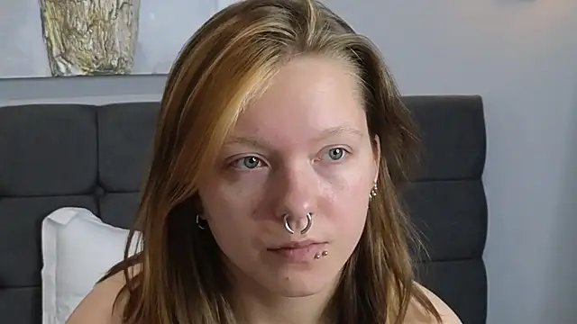 LauraLowe webcam