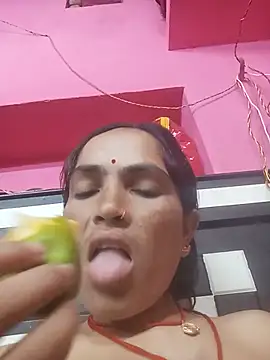 HOkajal78 webcam
