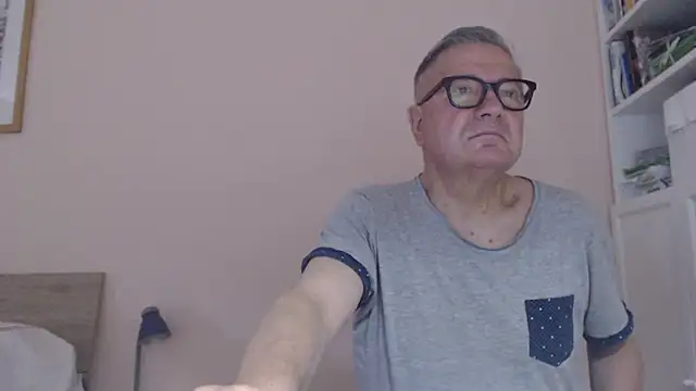 YOU6me webcam