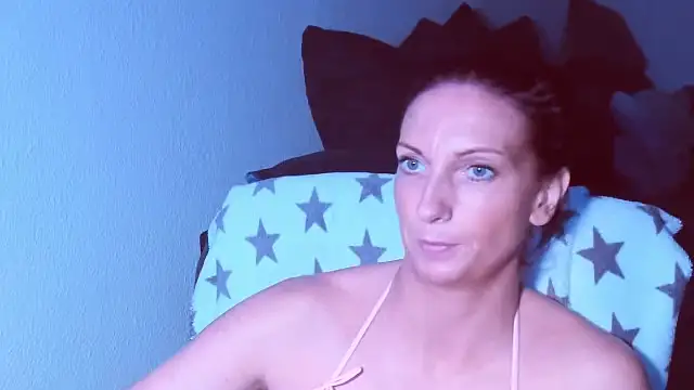 SexyJulia21 webcam