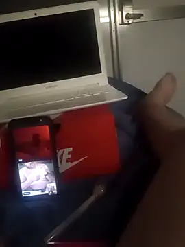 brazybooty92 webcam