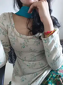 zoya_baby_ webcam