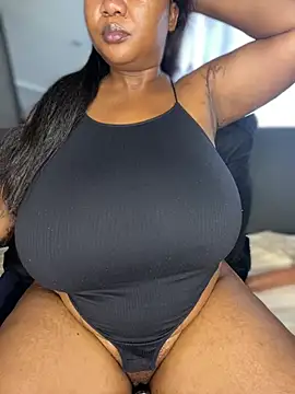 MayaPassion live cam on StripChat