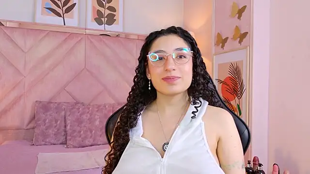 DemiJones_ webcam