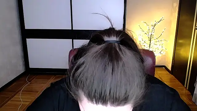 Emily_Mo webcam