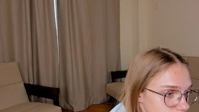 FemMantis webcam