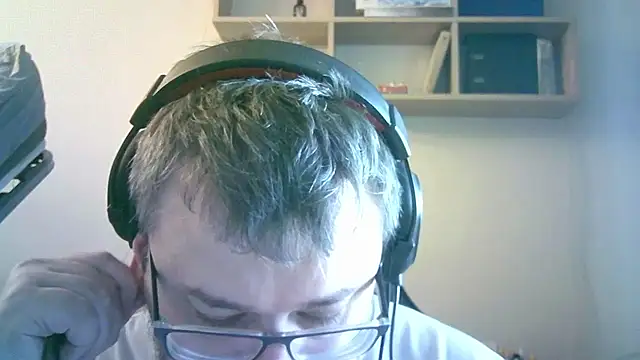SirAbuser webcam