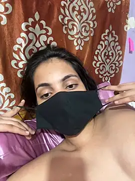 Sandhya_77 webcam
