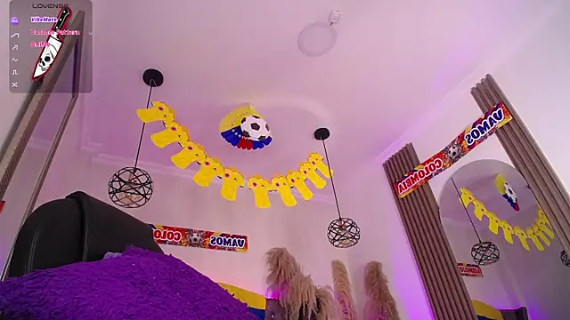 Amara_Davis1 webcam