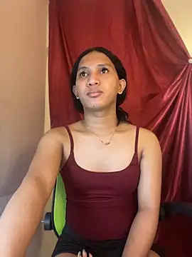 slutty_aki webcam