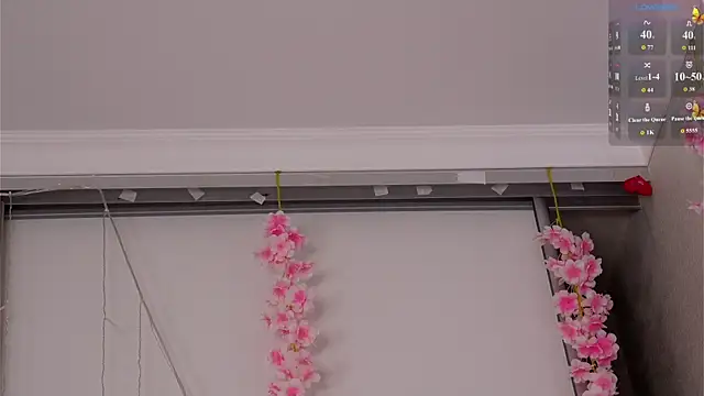 CherlyGuss live sex cam