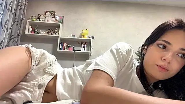LivianDivorce webcam