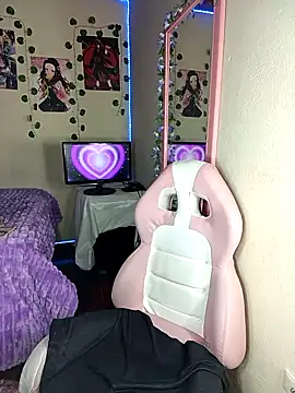 _KittyQueen12 webcam