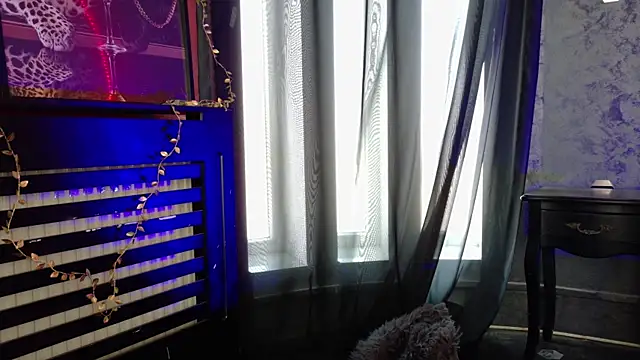 alissa4blonde webcam