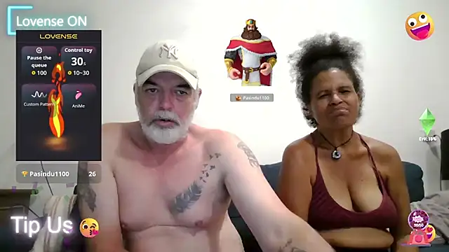 curious52 webcam