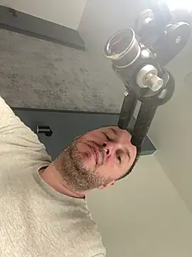 DorianJeday webcam