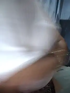 Ezabelljohn webcam