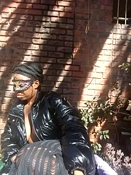 CreamyCupCake_96 webcam