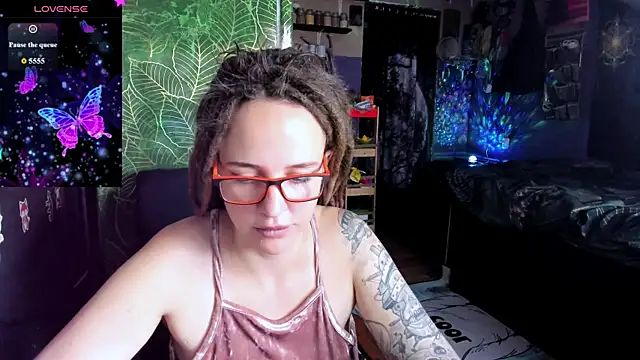 LisaFoxy_y webcam