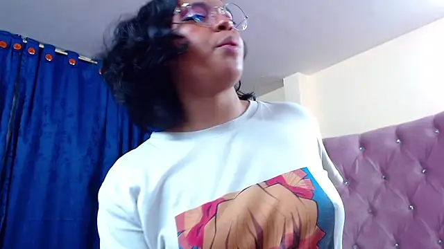 Emmaa_Lexx webcam