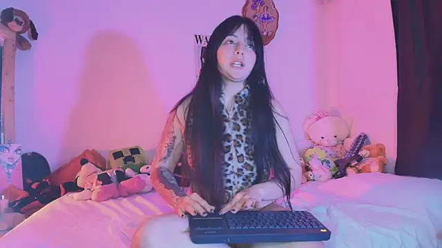hina_ht webcam