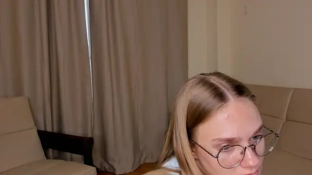 FemMantis webcam