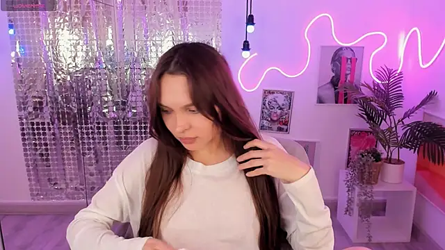 ChloeSunny webcam