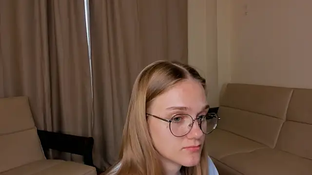 FemMantis webcam