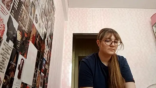 JanineThielman live sex cam