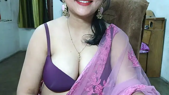 Cute_Mahi22 webcam