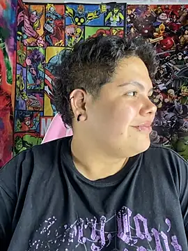 Hailey_Curvy webcam