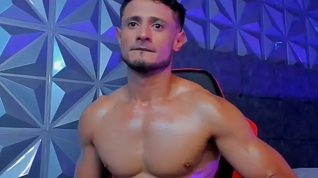 Adonys_Lewis_ webcam