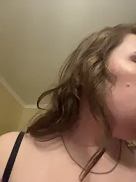 SKIBIDIBETTY webcam