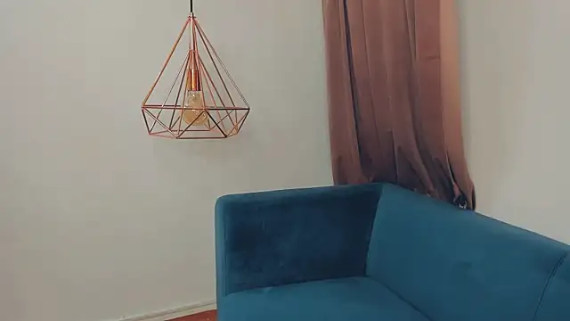 BrilliantGirll webcam