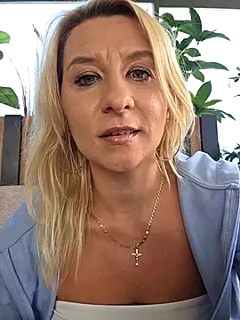 KaylinJan webcam