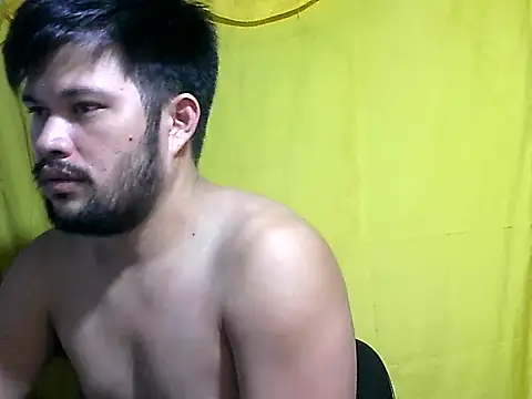 HairyHottestpinoyHandsome webcam