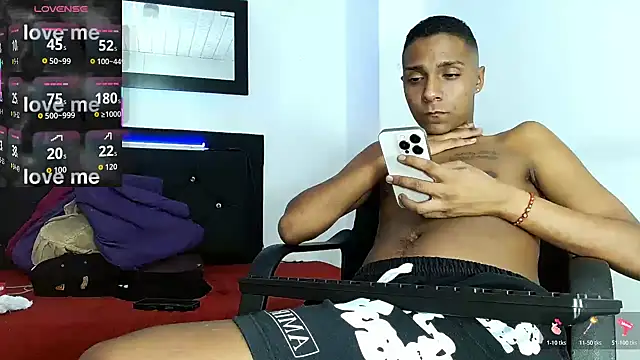 hotboyluxe webcam