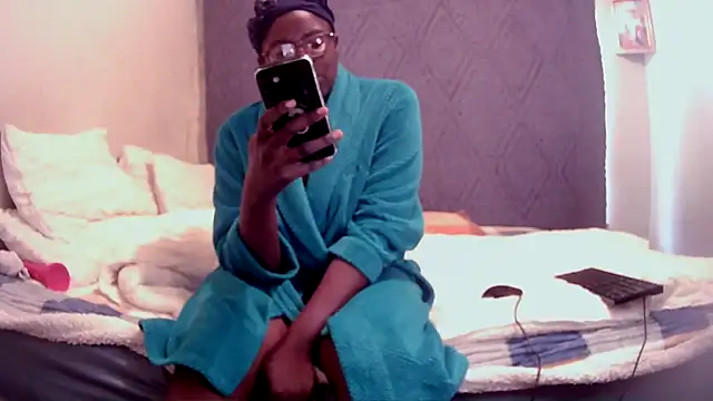 Tisha88 webcam