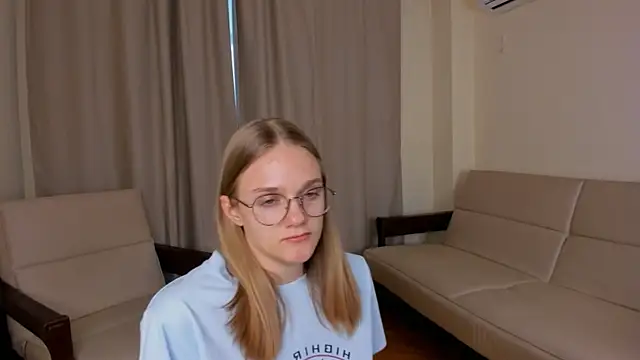 FemMantis webcam