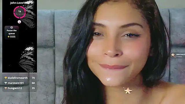ChanellSin webcam