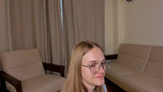 FemMantis webcam