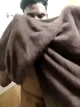 ThickBananaaa live cam on StripChat