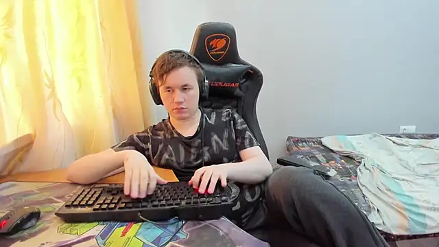 iliaskrislove webcam