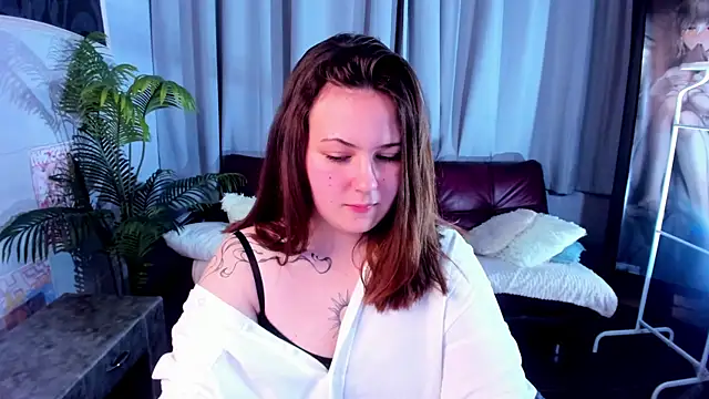 MireyaLin webcam