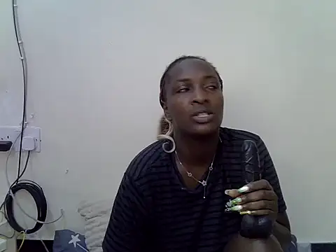 Black_Q webcam