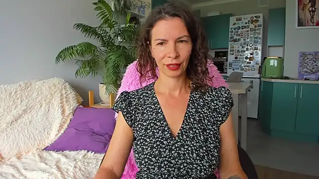 ChristinaGlory webcam