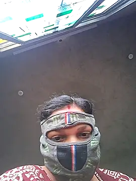 HotSexyBoudi webcam