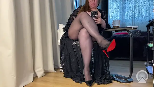 Mommy_Goddess webcam